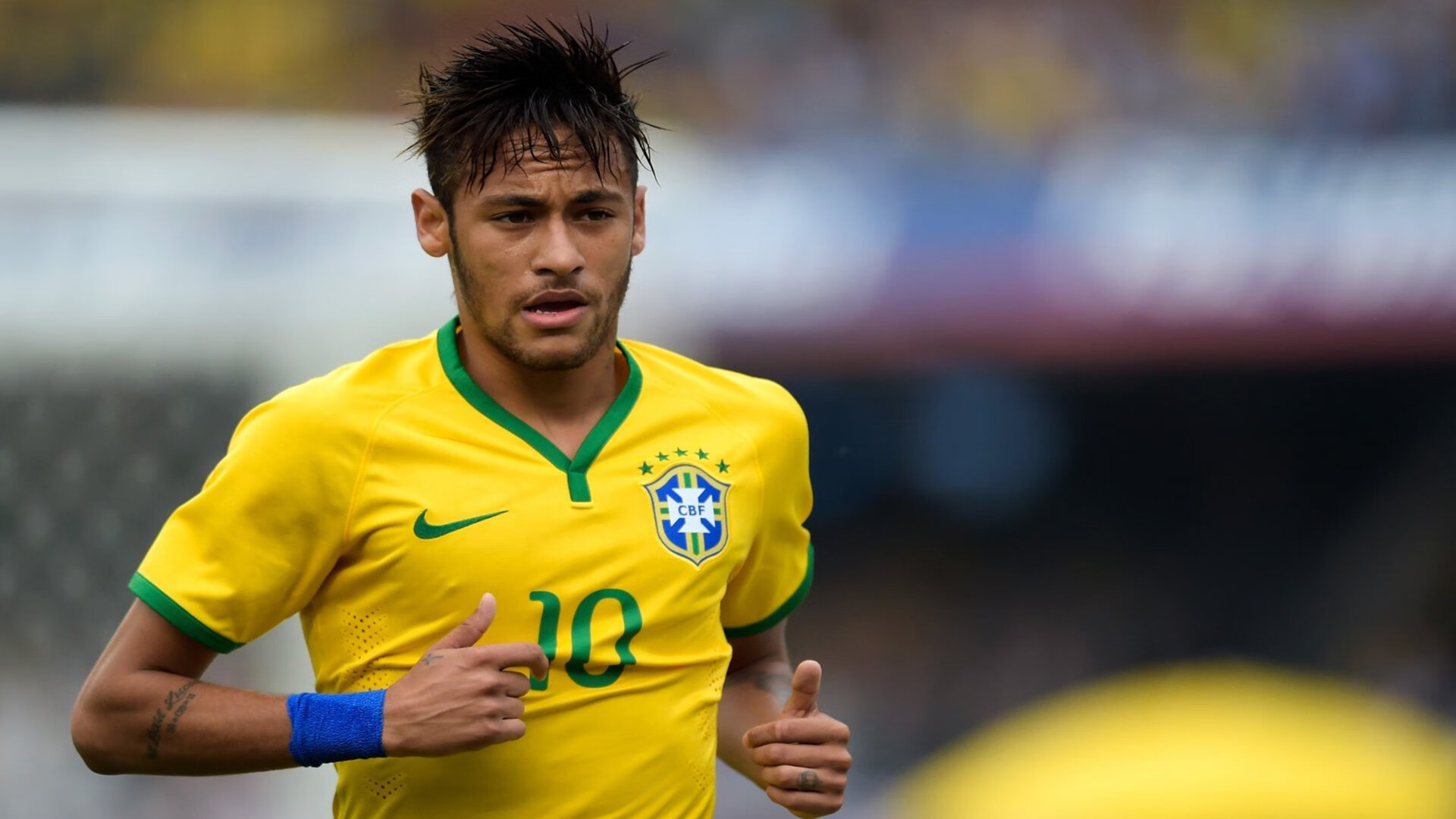 “飘移王者”盛宴：车手们的漂移技巧一览，如何玩漂移车